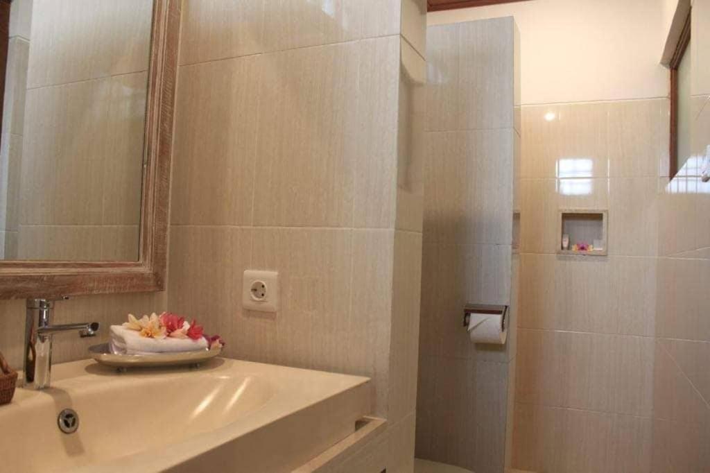 Arsa Wayan Guest House Klungkung Buitenkant foto